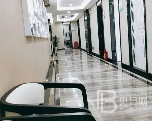 深圳牙齒黃怎么變白口腔醫(yī)院排名重磅發(fā)布！深圳麥雅口腔診所醫(yī)生手術(shù)專(zhuān)業(yè)、設(shè)備先進(jìn)正規(guī)！